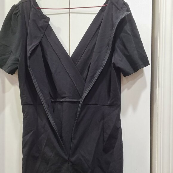 ❄3/$26 Xmas sale❄ NWOT Sarin Mathews black cocktail dress - Picture 6 of 6
